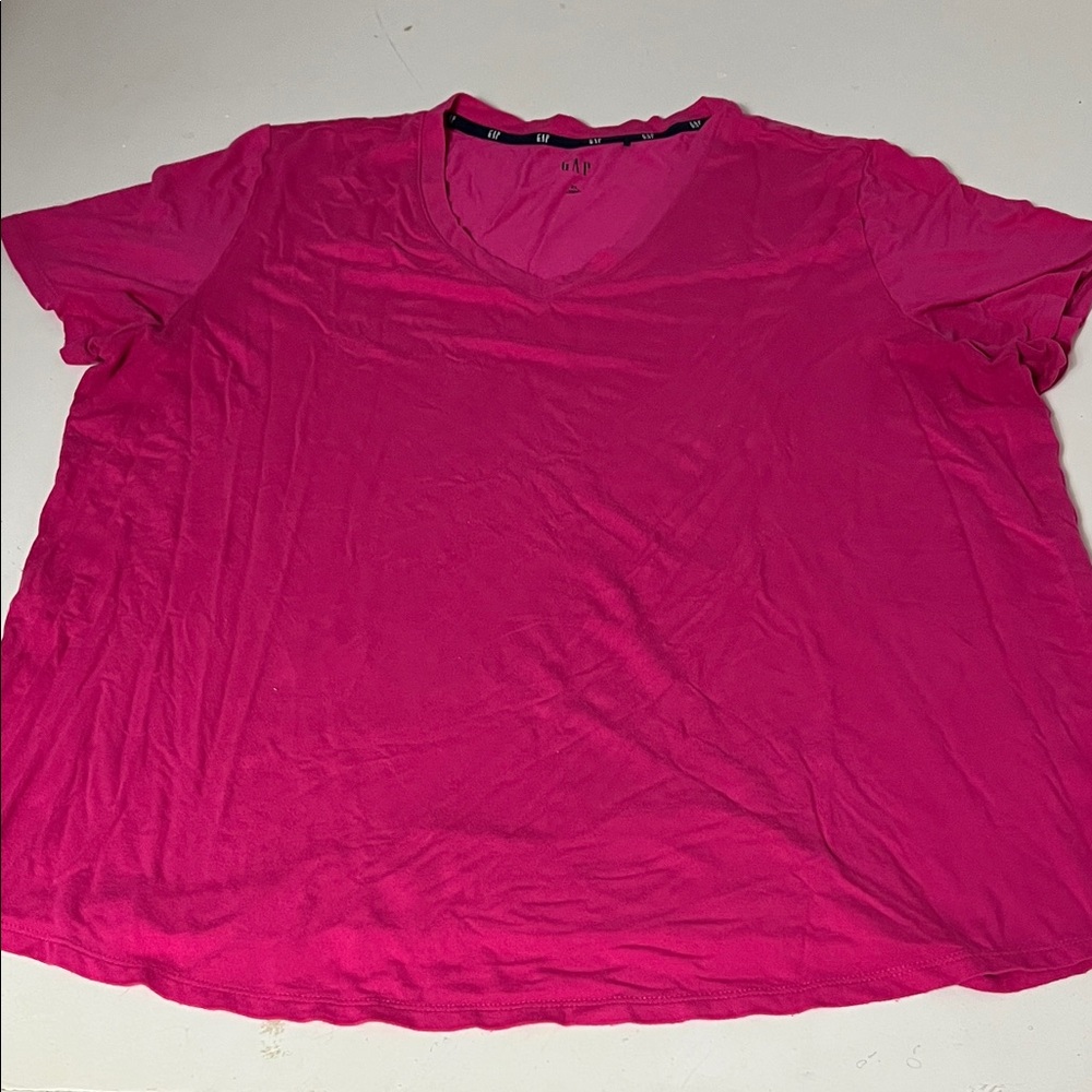 Gap XL Short Sleeve Pink V Neck Basic T Shirt